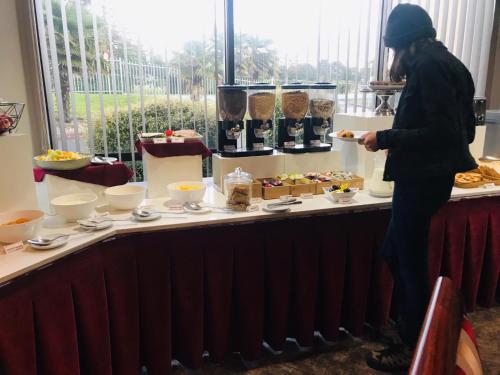 auckland airport kiwi hotel