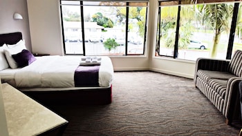 auckland airport kiwi hotel