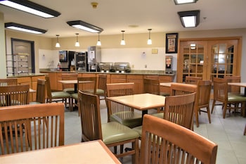 country inn and suites by radisson kenosha pleasant prairie