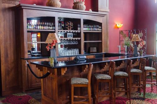 holiday inn pewaukee milwaukee west by ihg