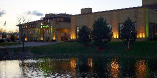 holiday inn pewaukee milwaukee west by ihg