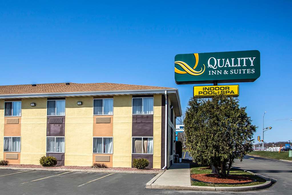 quality inn and suites