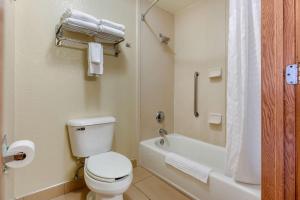 comfort inn and suites kenosha pleasant prairie