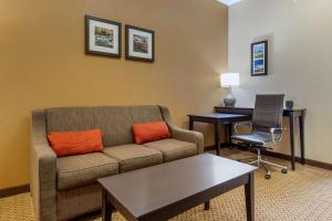 comfort inn and suites kenosha pleasant prairie