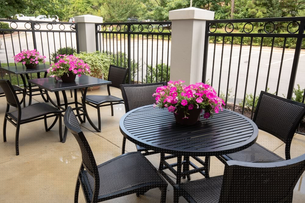 holiday inn hotel and suites raleigh cary by ihg