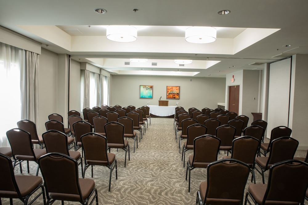 holiday inn hotel and suites raleigh cary by ihg