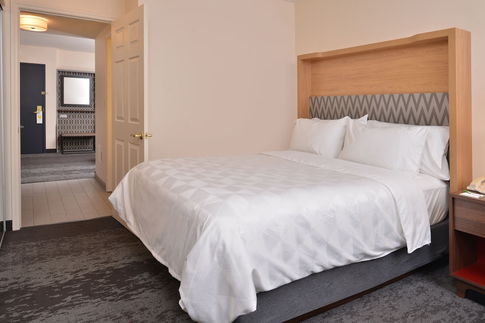 holiday inn hotel and suites raleigh cary by ihg