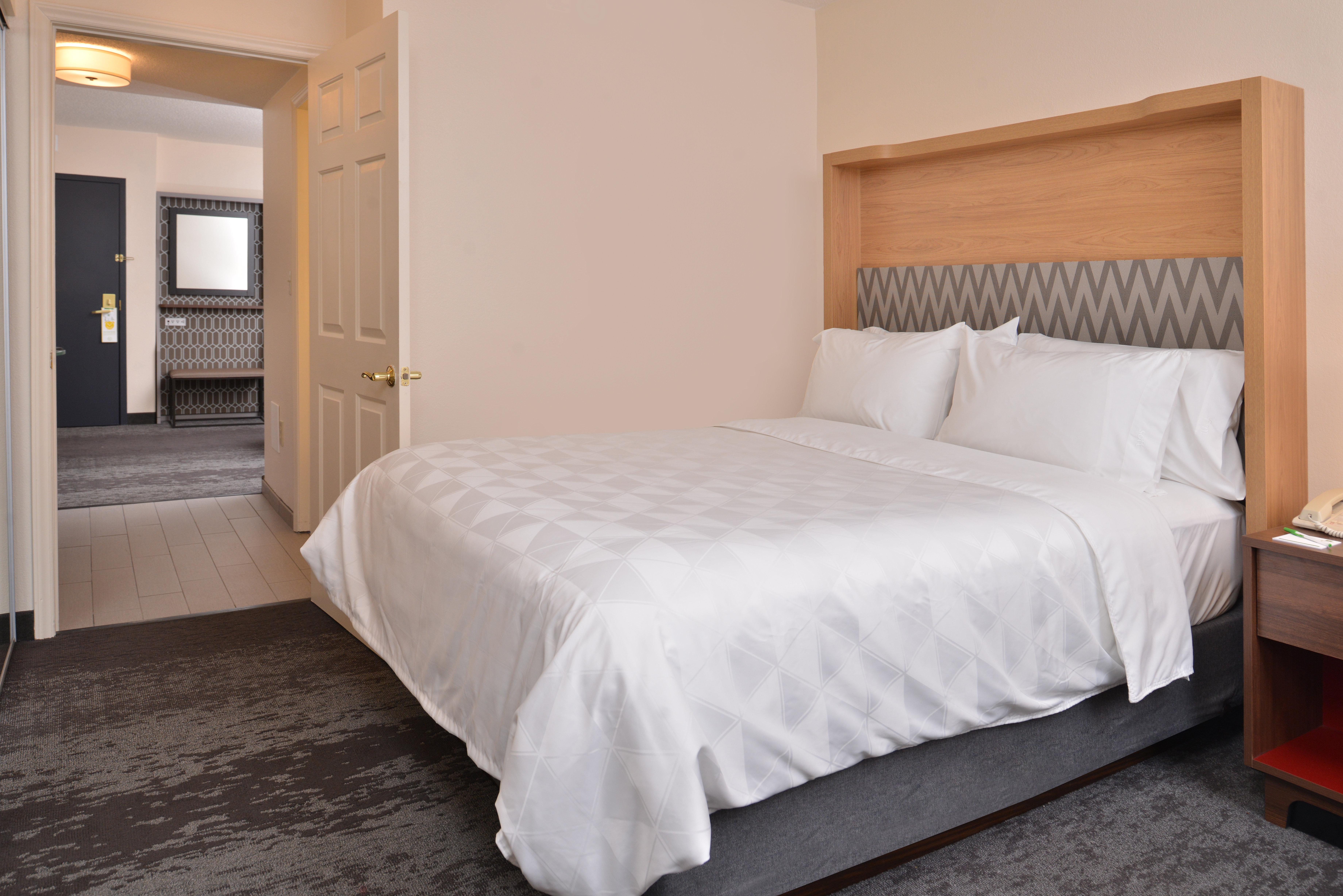 holiday inn hotel and suites raleigh cary by ihg