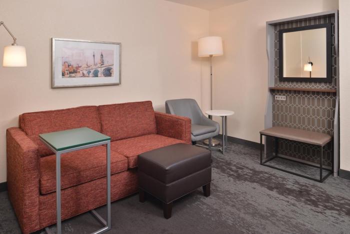 holiday inn hotel and suites raleigh cary by ihg