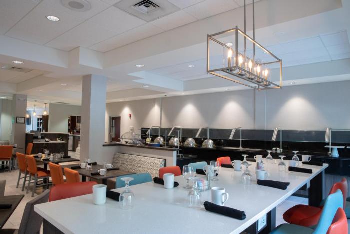 holiday inn hotel and suites raleigh cary by ihg