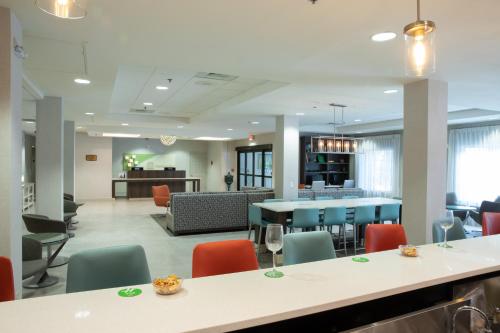 holiday inn hotel and suites raleigh cary by ihg