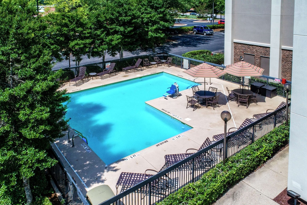 hampton inn raleigh cary