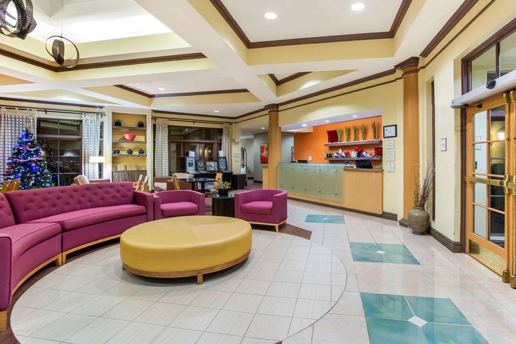 la quinta inn and suites by wyndham raleigh cary