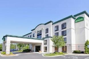 La Quinta Inn & Suites By Wyndham Raleigh Downtown North,North Carolina>>Raleigh,3 star