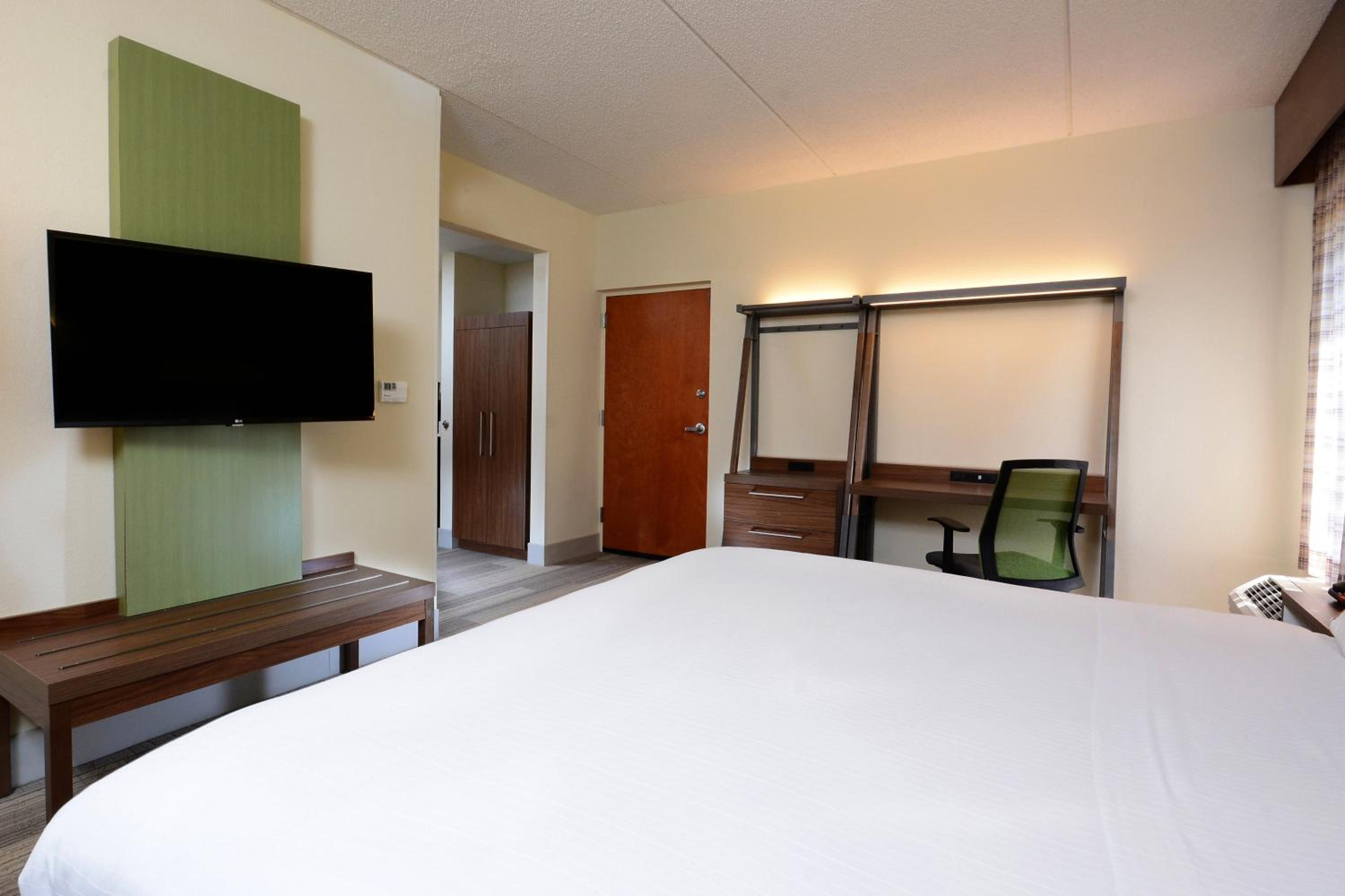 holiday inn express hotel and suites research triangle park