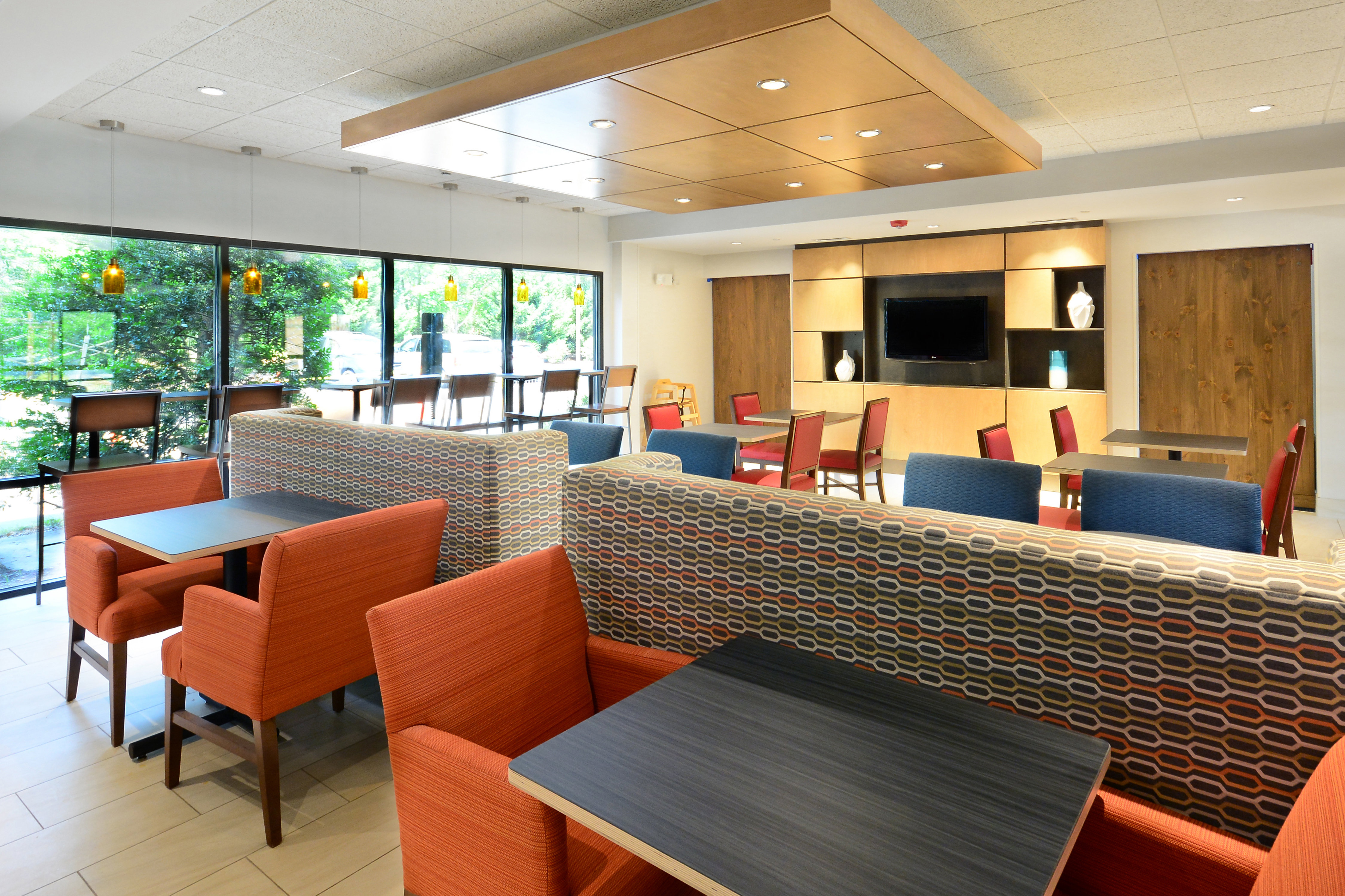 holiday inn express hotel and suites research triangle park