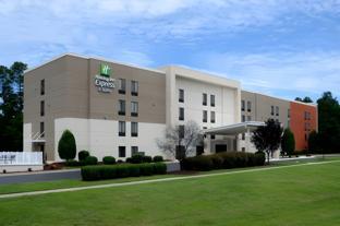 holiday inn express hotel and suites research triangle park