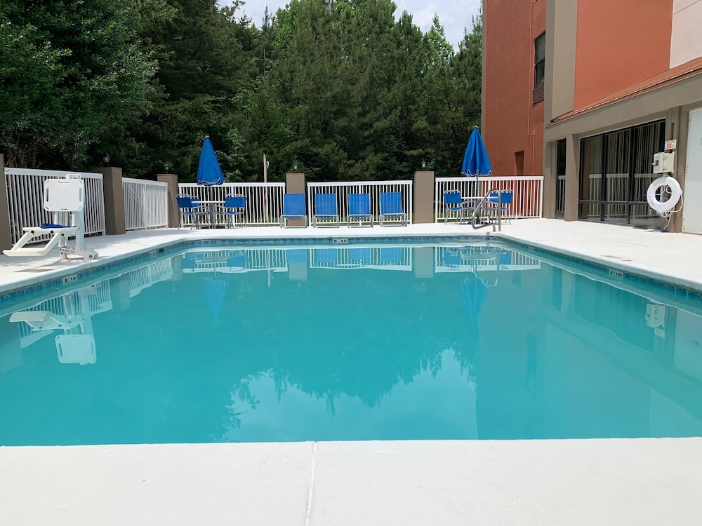holiday inn express hillsborough by ihg