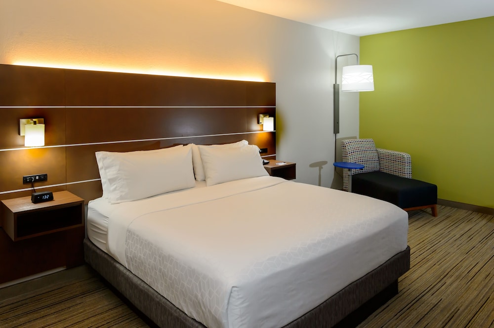holiday inn express hillsborough by ihg