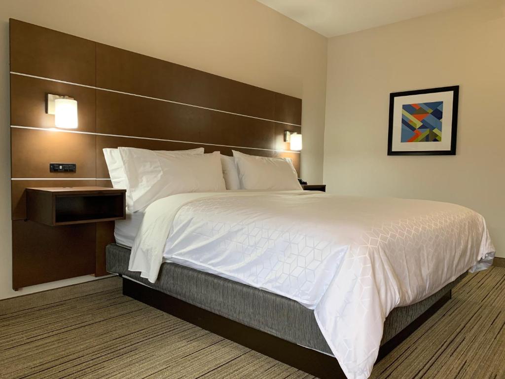 holiday inn express hillsborough by ihg