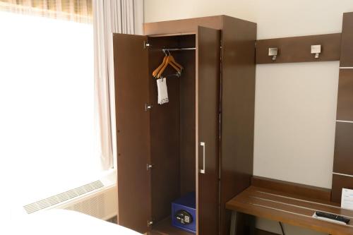 holiday inn express hillsborough by ihg