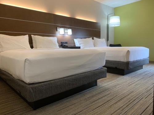 holiday inn express hillsborough by ihg