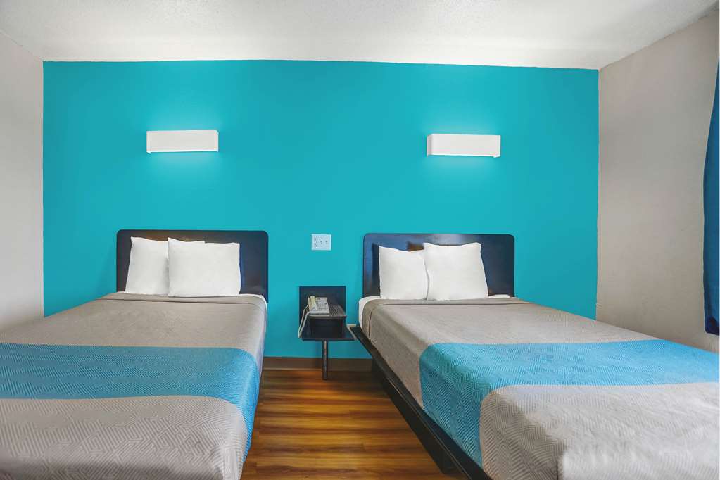 motel 6 raleigh nc north