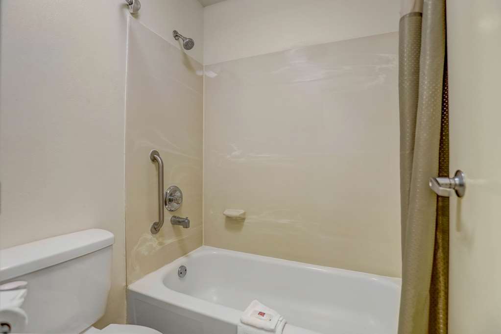 motel 6 raleigh nc north