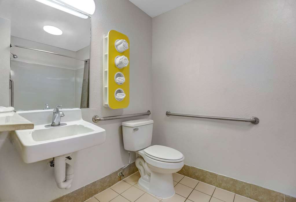 motel 6 raleigh nc north