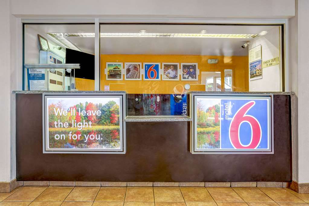 motel 6 raleigh nc north