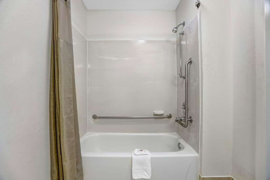 motel 6 raleigh nc north