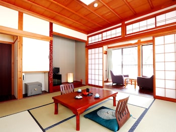 gokayama ryokan yoshinoya