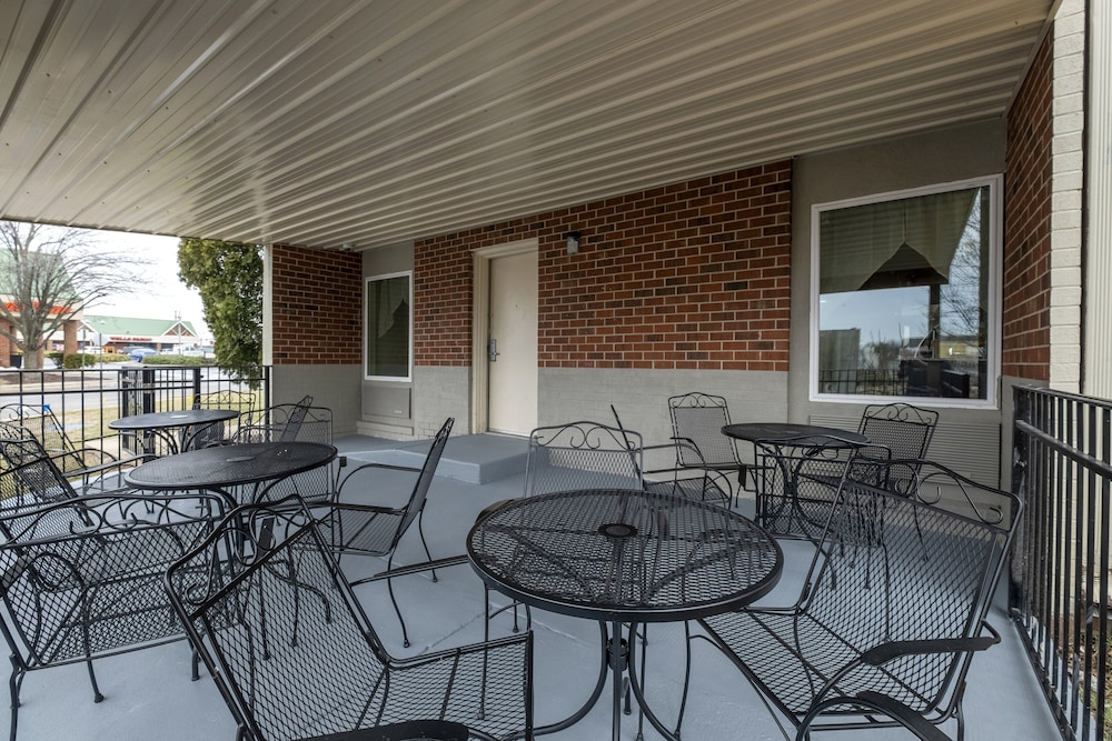 red roof inn leesburg