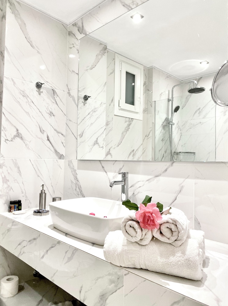 ccb ionian suites by bruskos