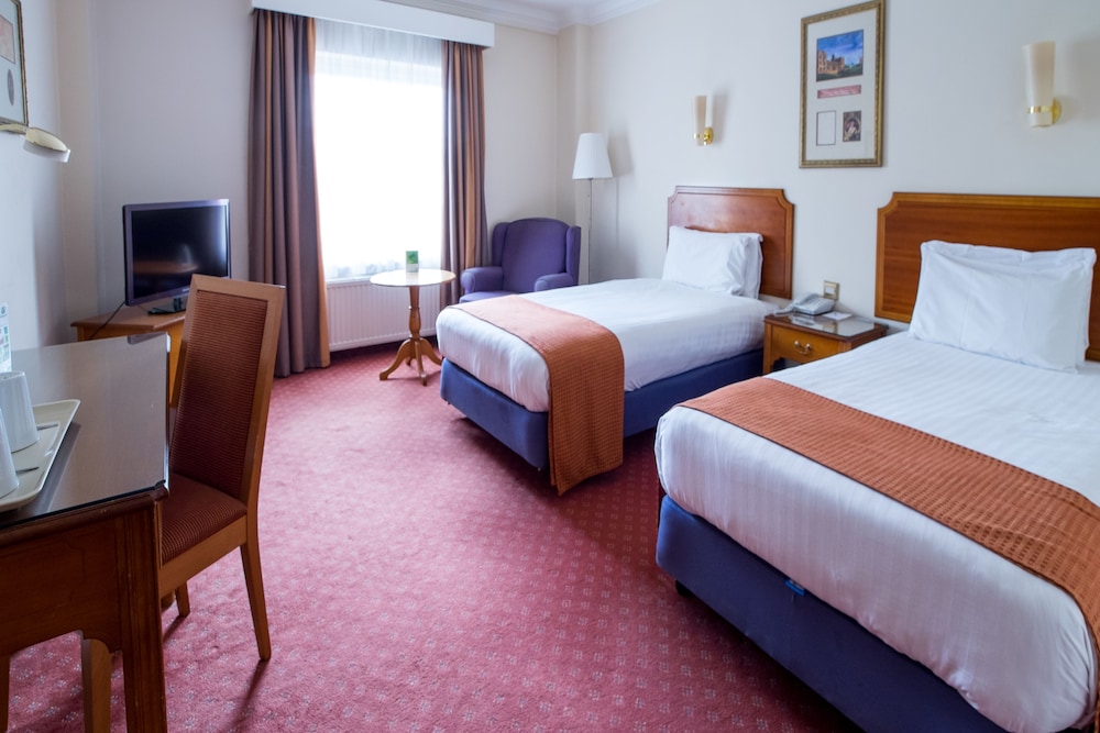 holiday inn corby kettering a43 by ihg