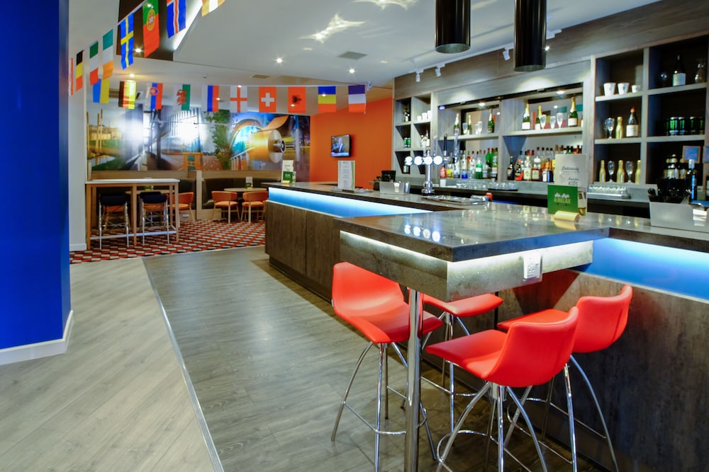 holiday inn corby kettering a43 by ihg