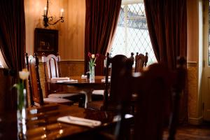 ye olde bell hotel and spa