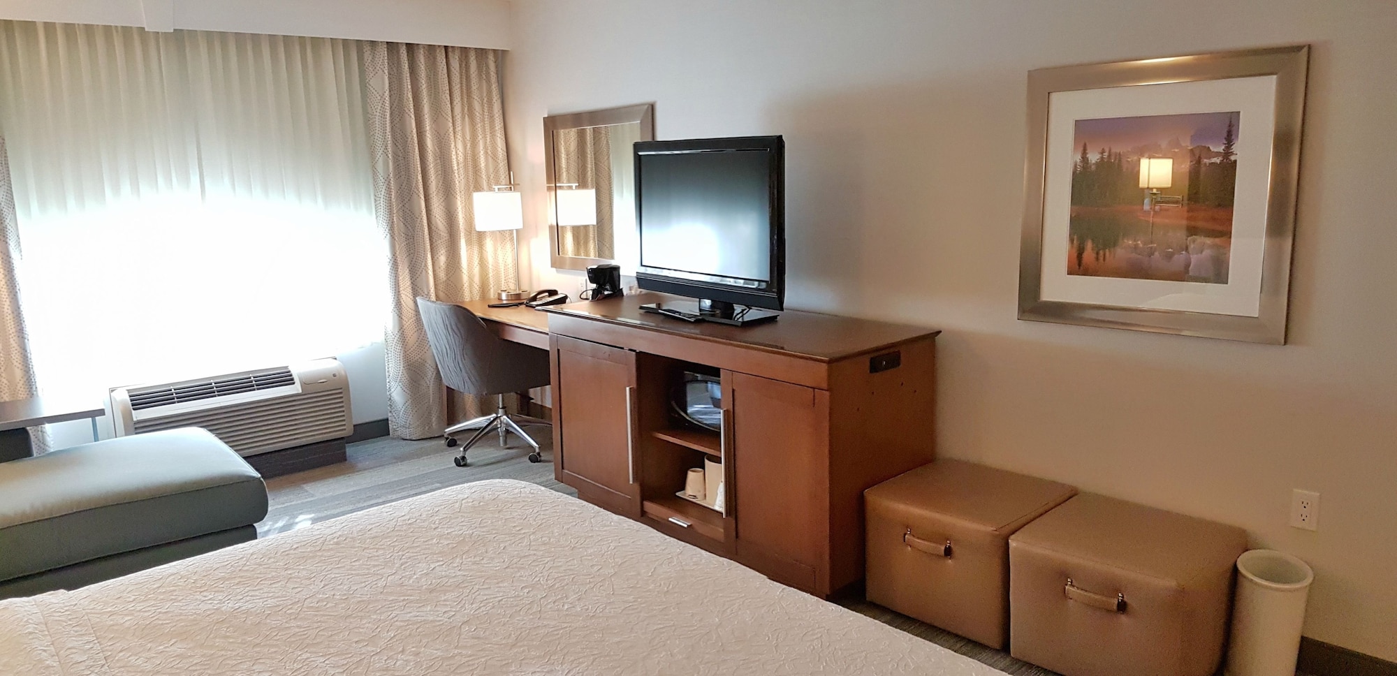 hampton inn and suites by hilton calgary university northwest
