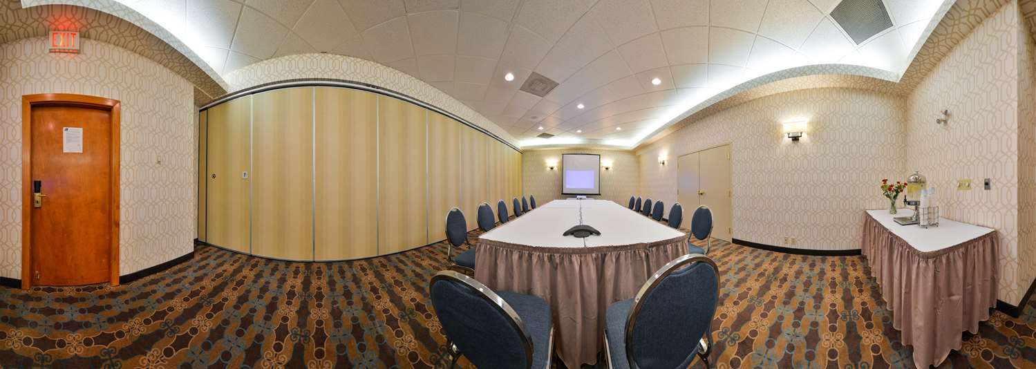 hampton inn and suites by hilton calgary university northwest