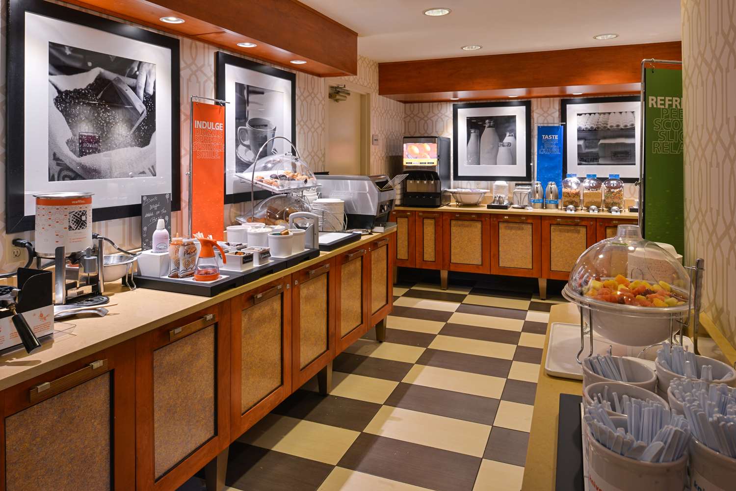 hampton inn and suites by hilton calgary university northwest