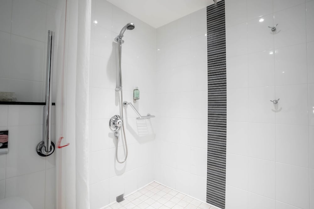 holiday inn glasgow city centre theatreland by ihg