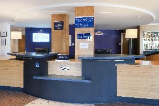 holiday inn express strathclyde park m74 jct 5