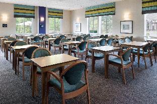 holiday inn express strathclyde park m74 jct 5