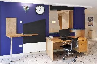 holiday inn express strathclyde park m74 jct 5