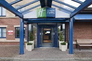 holiday inn express strathclyde park m74 jct 5