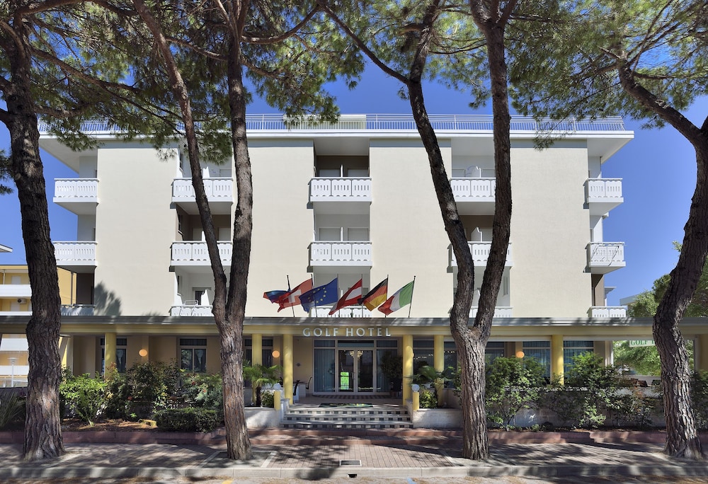 hotel golf