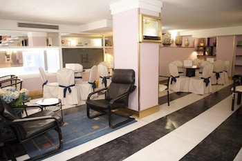 Arha Santander,,3 star
