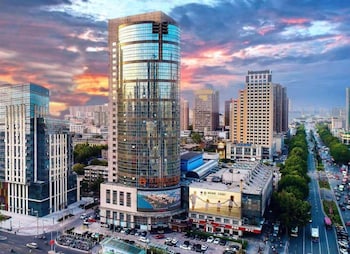 yun zen century hotel