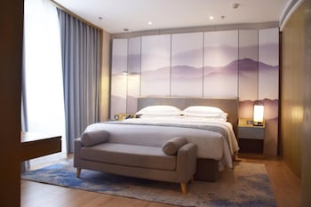 yun zen century hotel