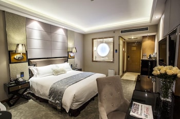 yun zen century hotel